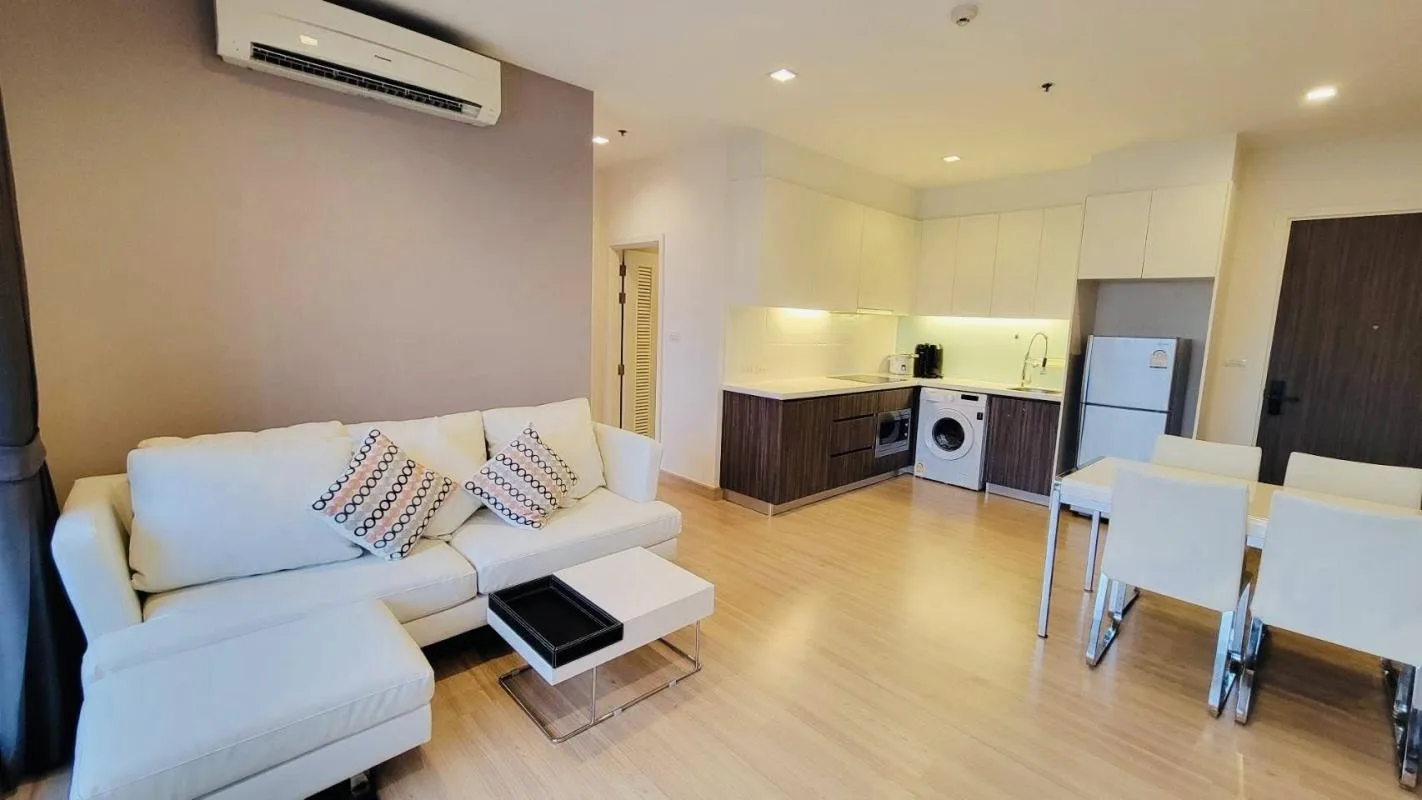 Urbano Absolute Sathon - Taksin — photo 3