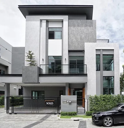 The Gentry Sukhumvit 101