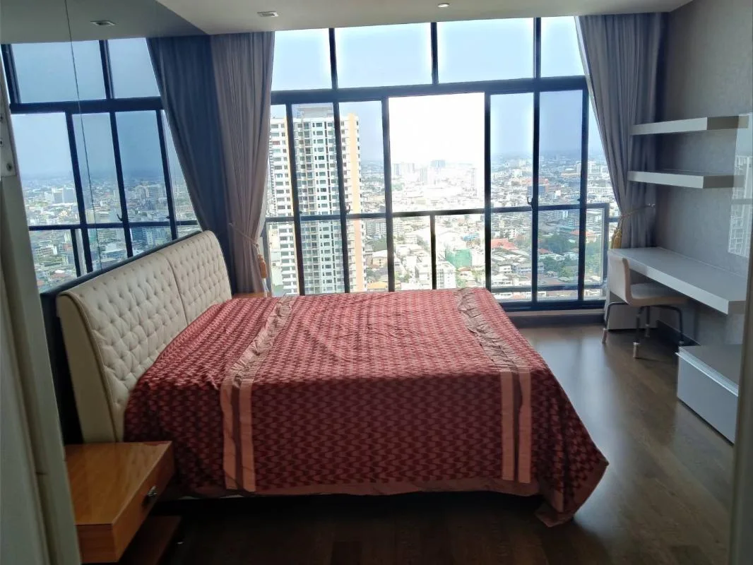 Urbano Absolute Sathon - Taksin — photo 7