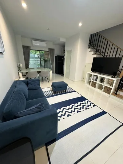 Baan Klang Muang Bangna-Wongwaen