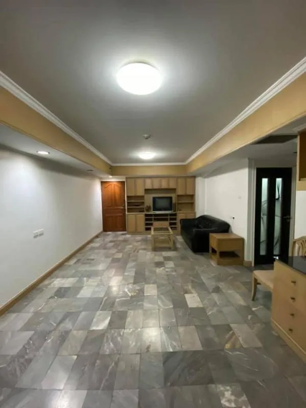 Merlin Tower — photo 2