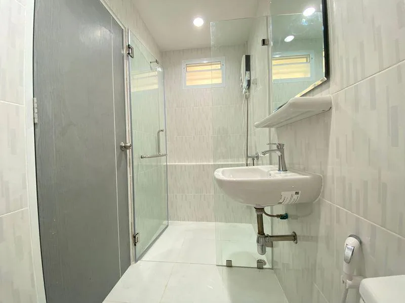 Passorn Prestige Luxe Pattanakarn — photo 18