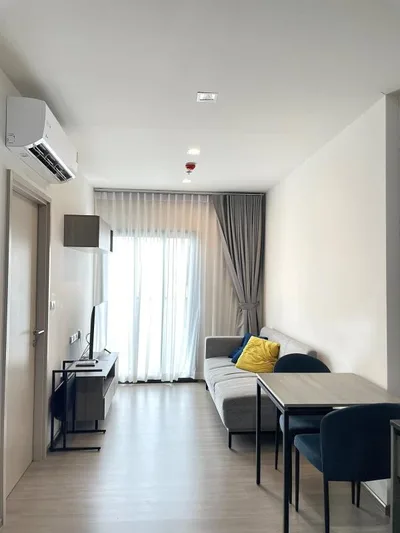 The Base Phetchaburi-thonglor