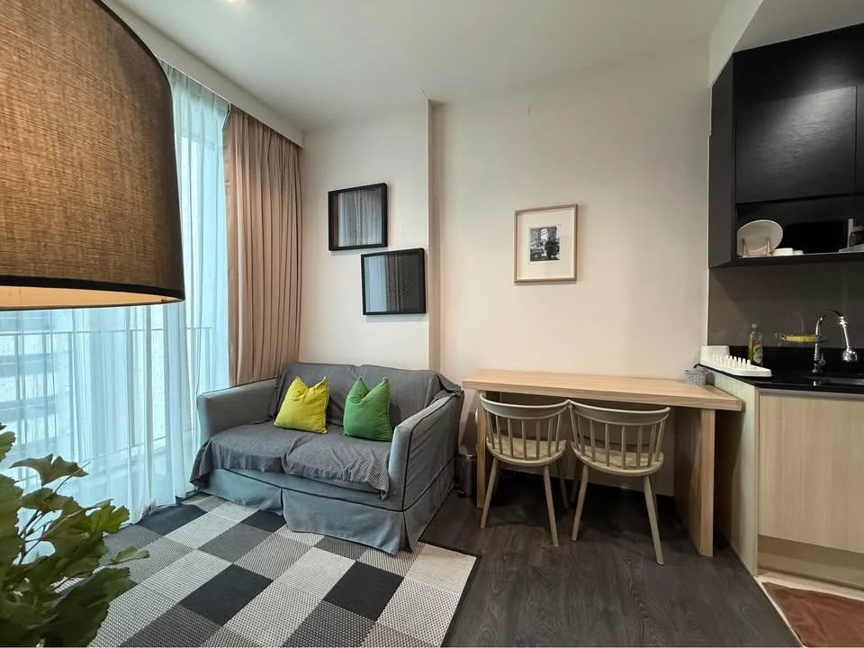 Edge Sukhumvit 23 — photo 2