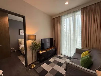 Edge Sukhumvit 23