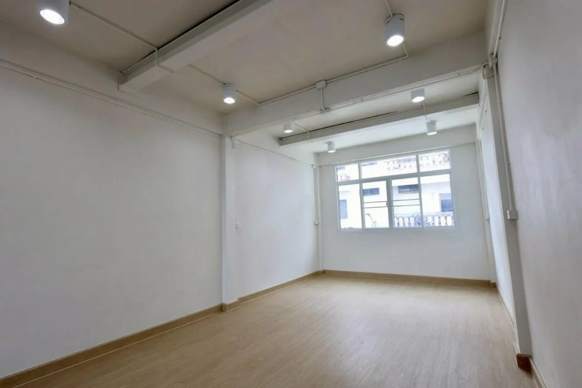 Townhome — photo 9