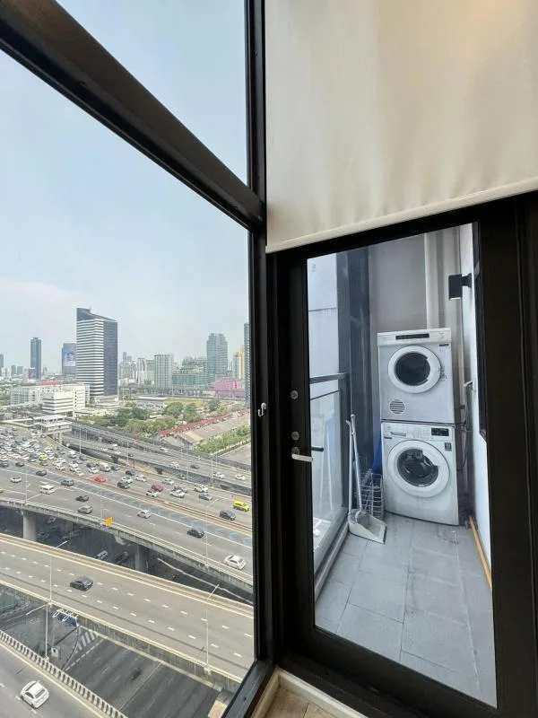 Chewathai Residence Asoke — photo 9