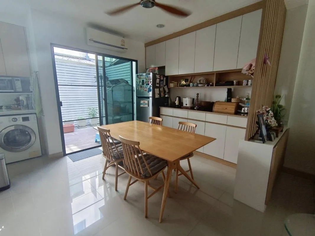 Baan Klang Muang Rama 9-ramkhamhaeng — photo 2