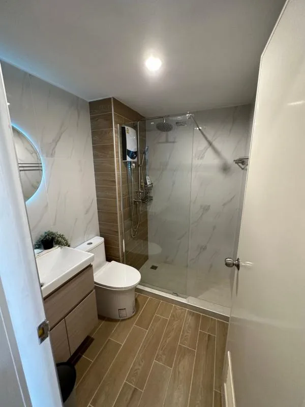 Regent Home 4 — photo 10