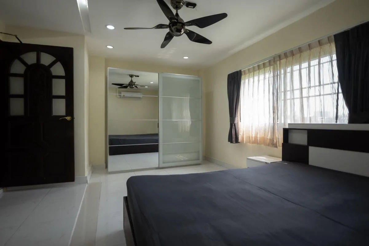 Townhome — photo 13