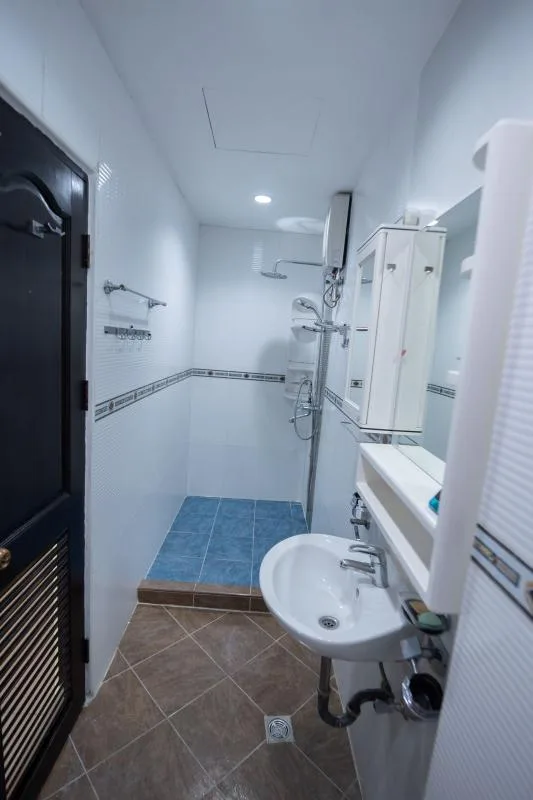 Townhome — photo 17