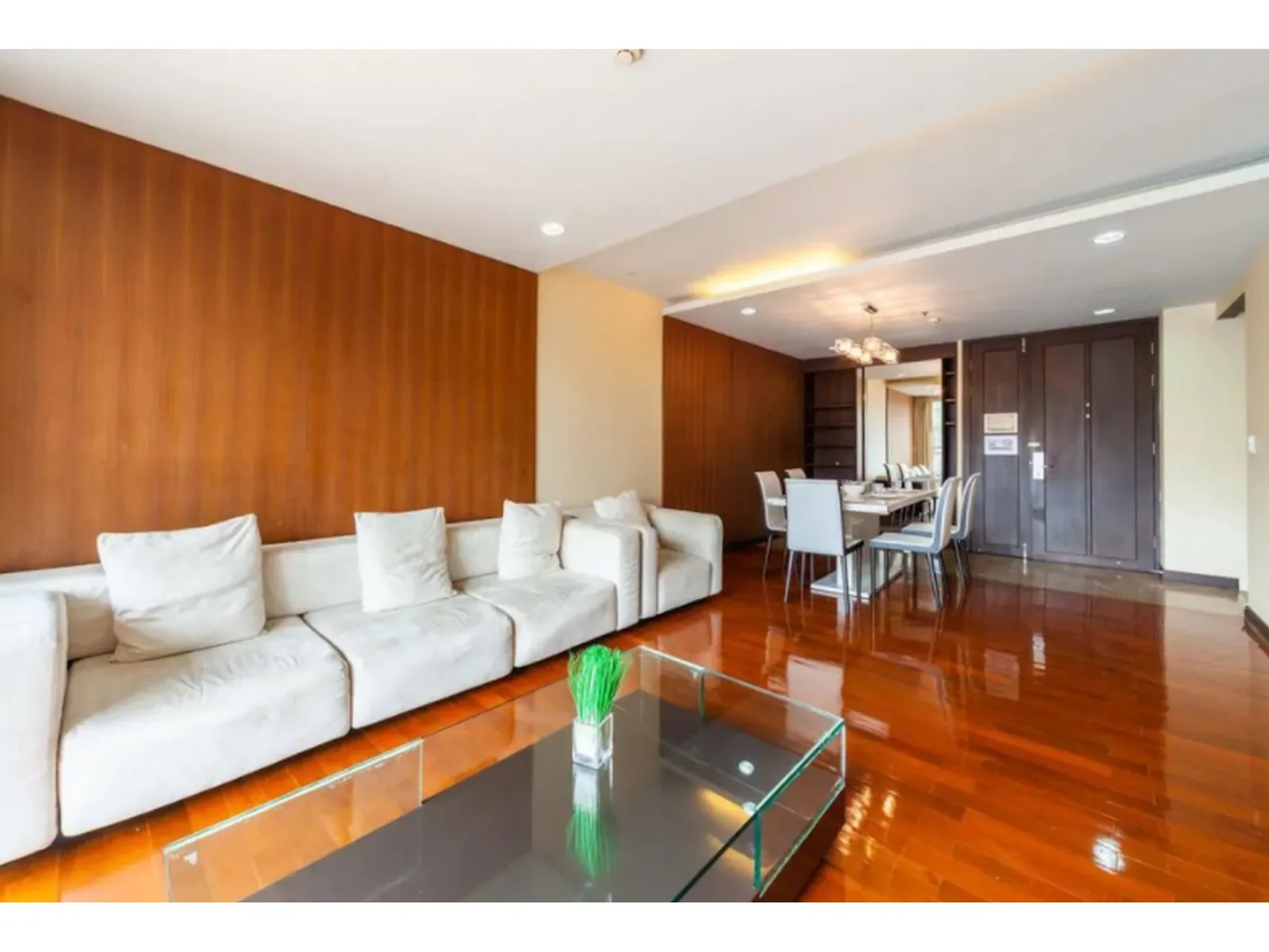Richmond Hills Residence Thonglor 25 — photo 2