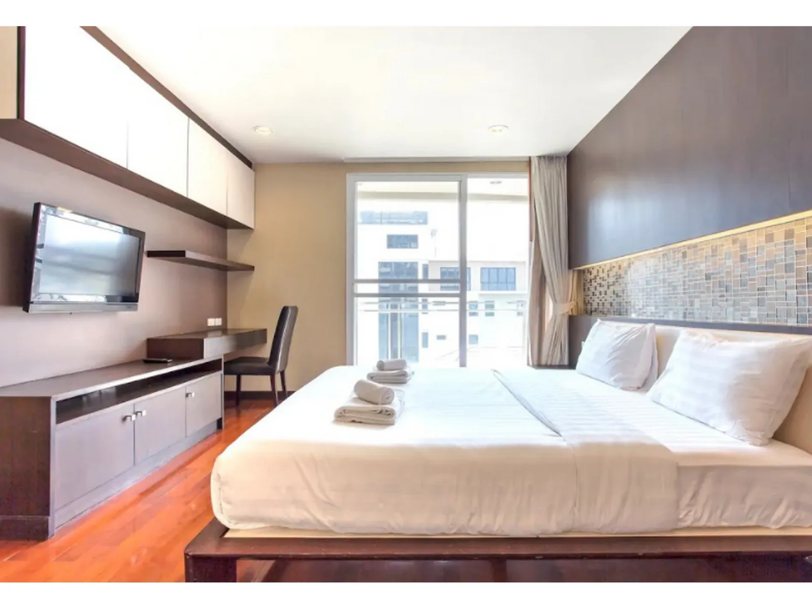 Richmond Hills Residence Thonglor 25 — photo 3