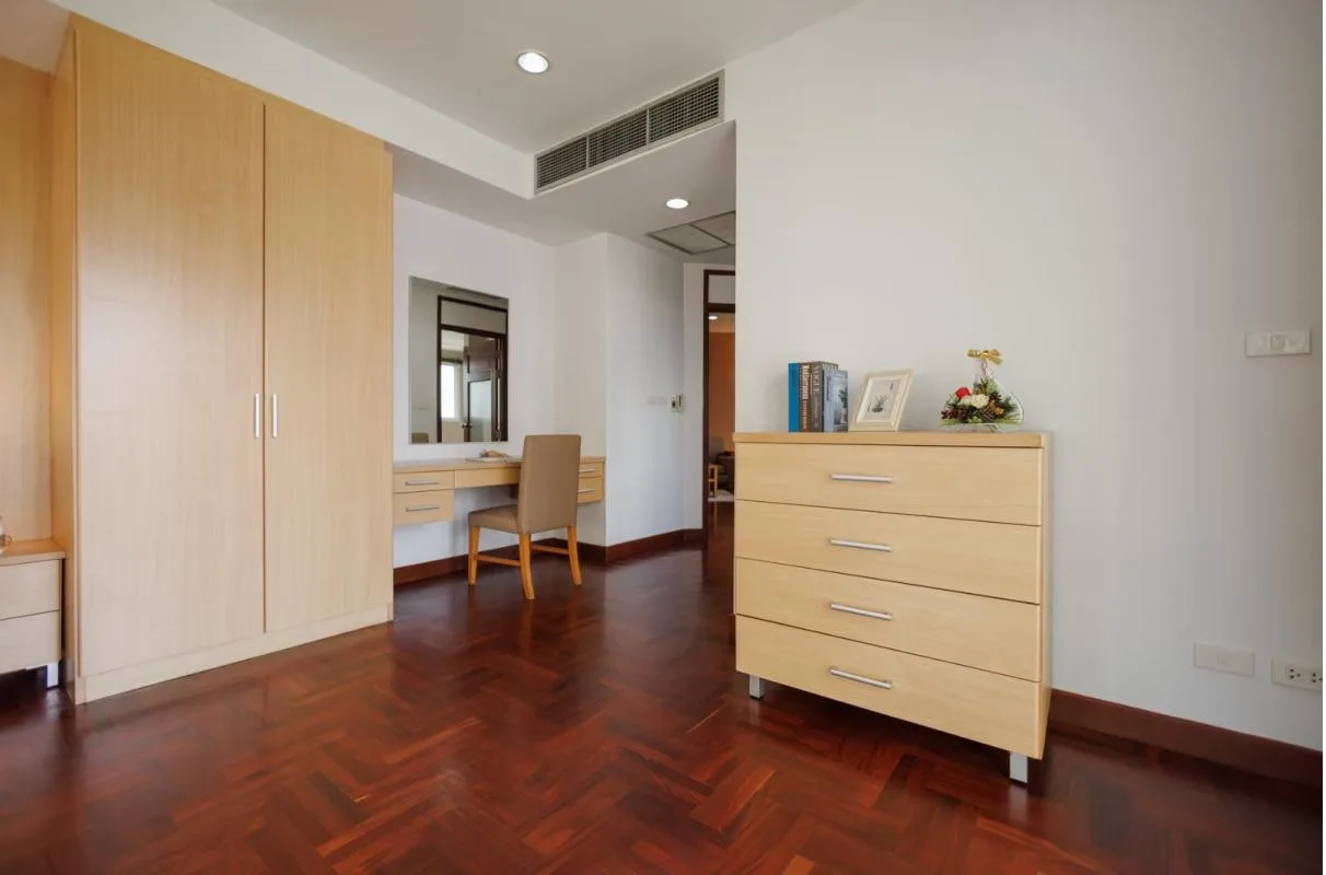 The Grand Sethiwan Sukhumvit 24 — photo 15