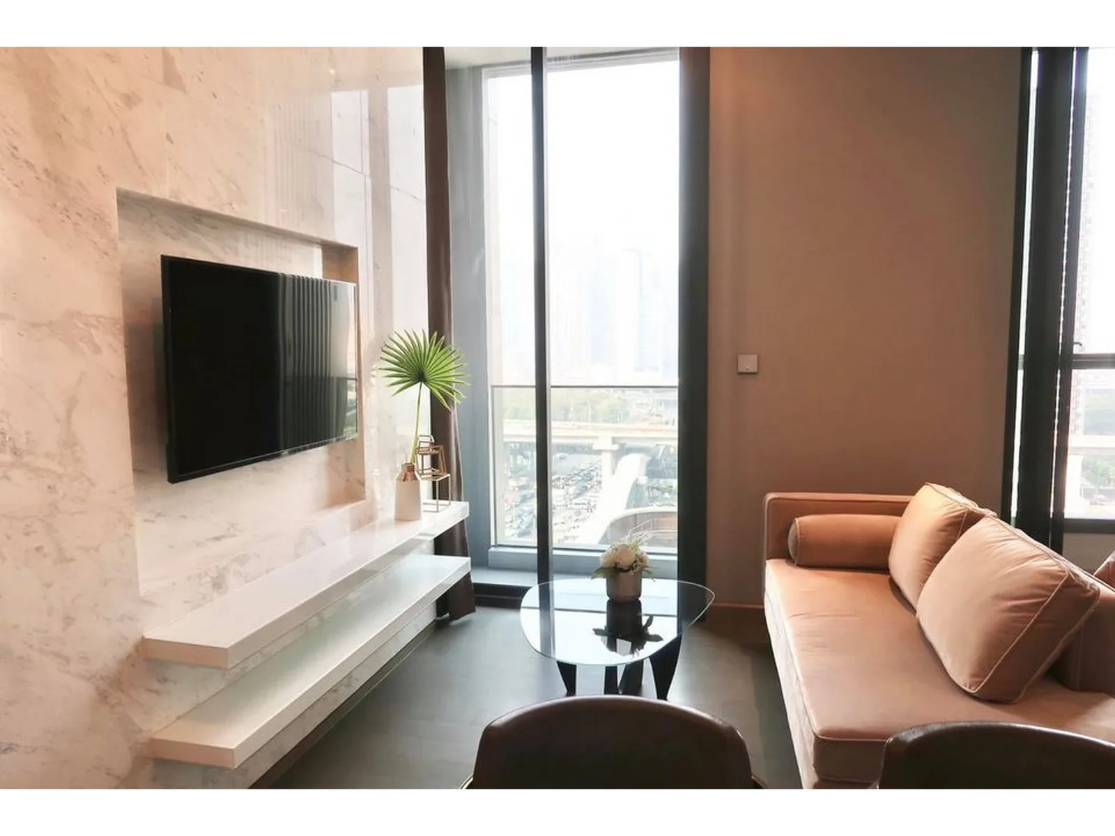 The Esse at Singha Complex — photo 1