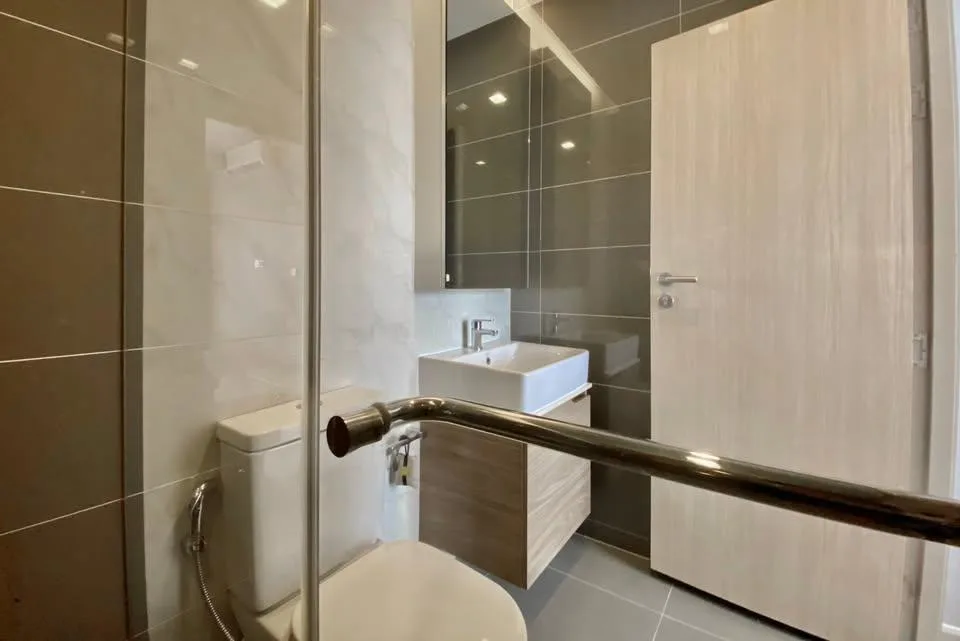 M Thonglor 10 — photo 13