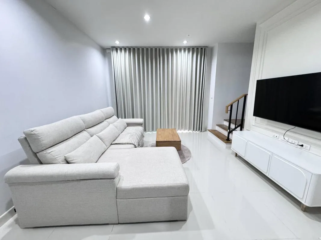 Baan Klang Muang The Edition Rama 9 - Krungthepkreetha — photo 4