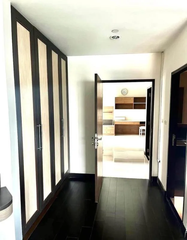 Sathorn Gardens — photo 4