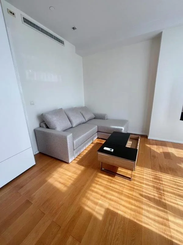 Circle Living Prototype — photo 2