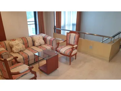 Supalai Place