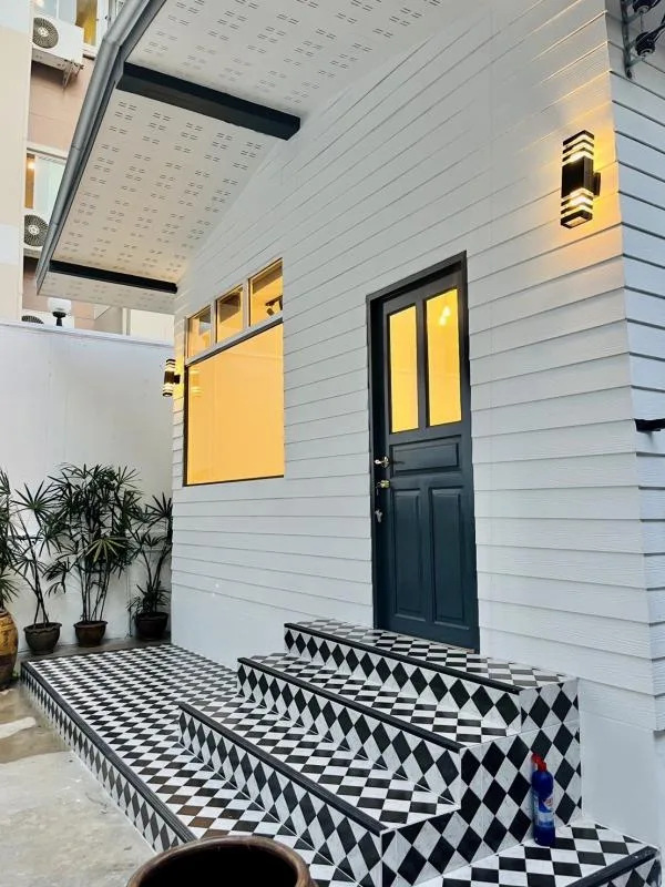 Townhome Surasak — photo 3