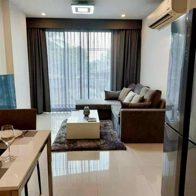 Trapezo Sukhumvit 16