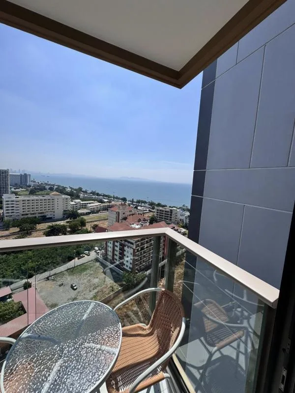 Copacabana Beach Jomtien — photo 10