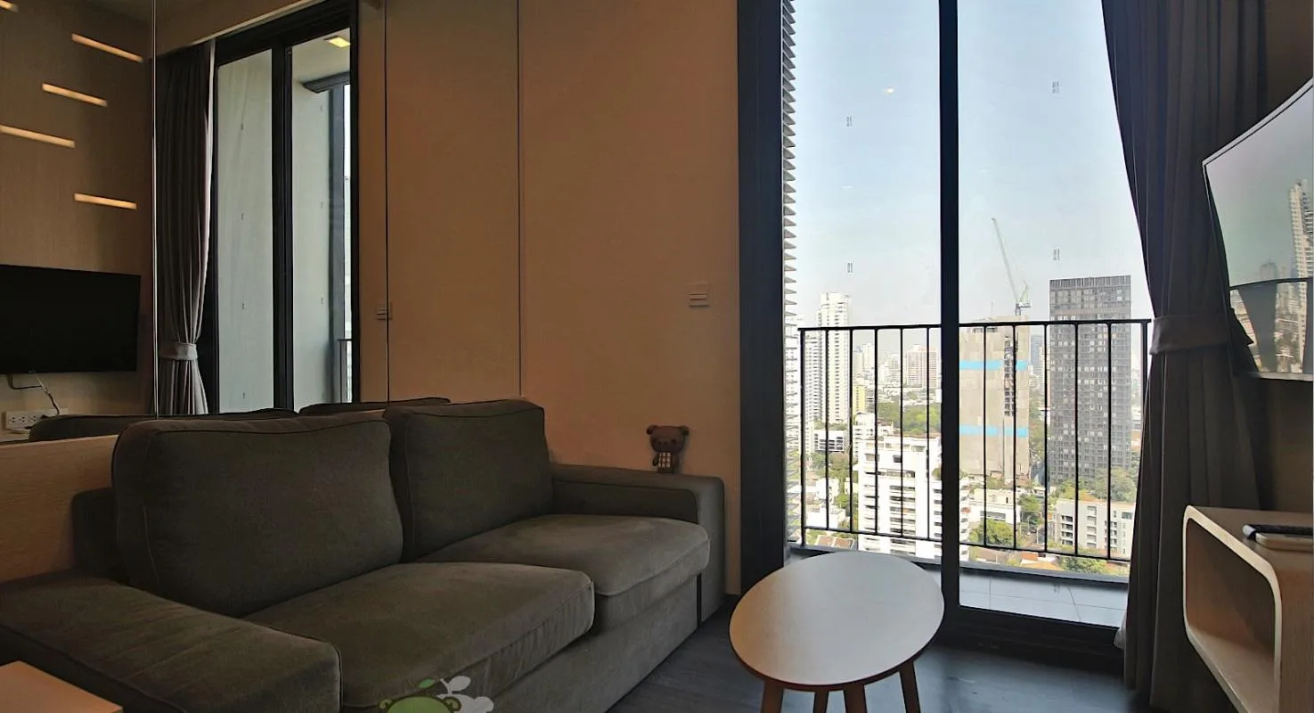 Edge Sukhumvit 23 — photo 3
