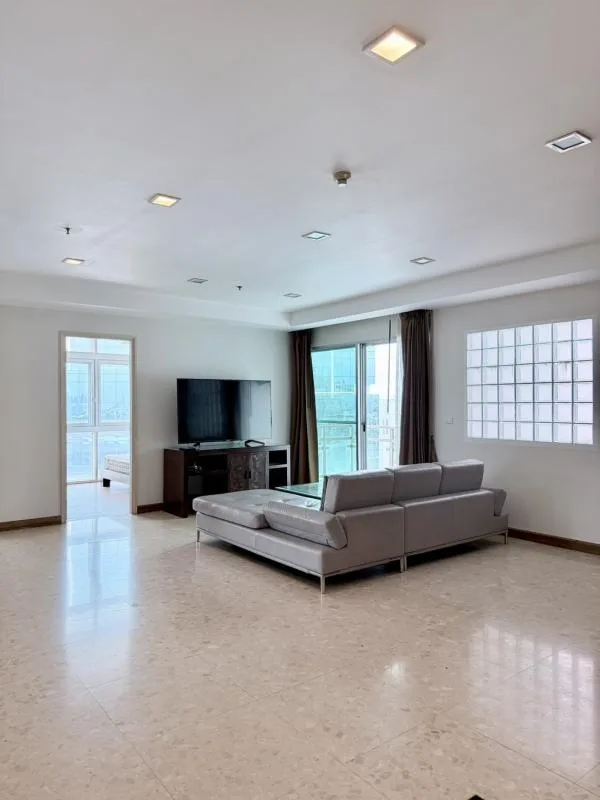 Nusasiri Grand — photo 2