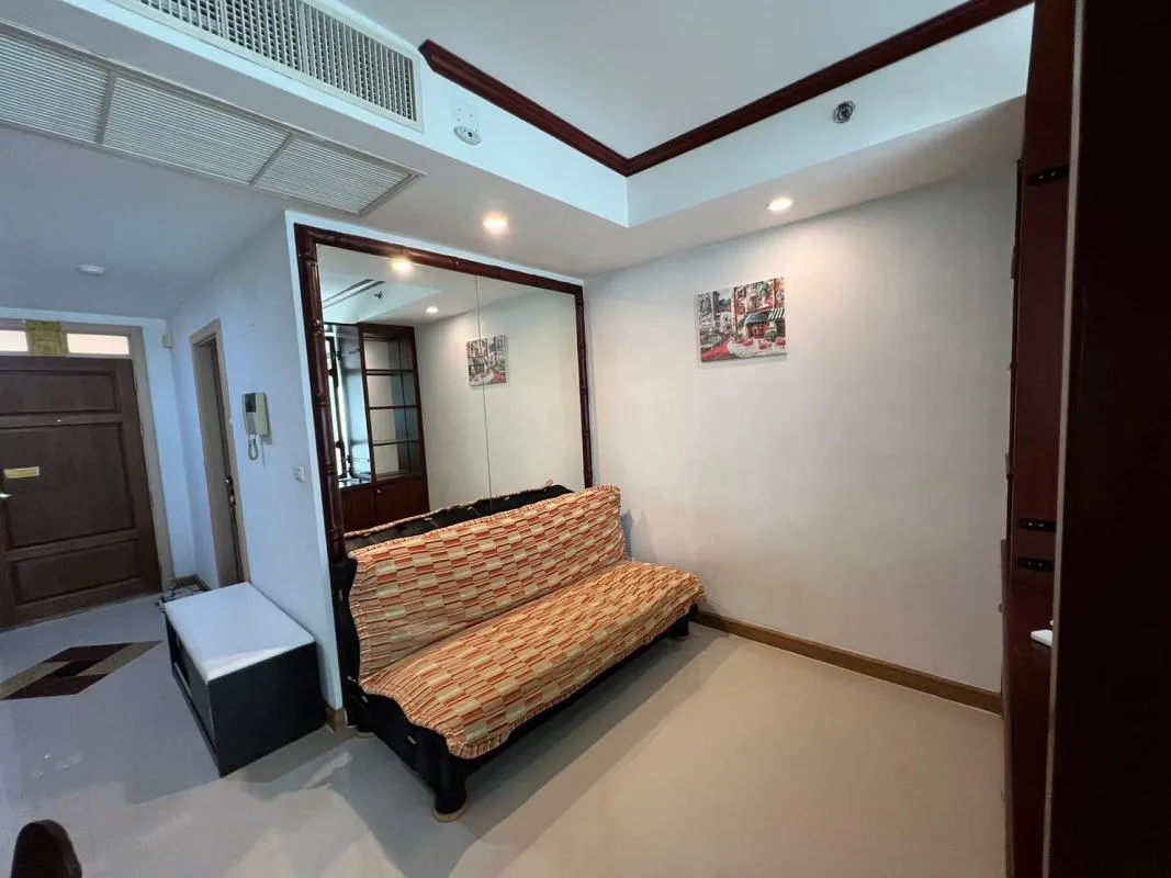 Supalai Oriental Place Sathorn - Suanplu — photo 1