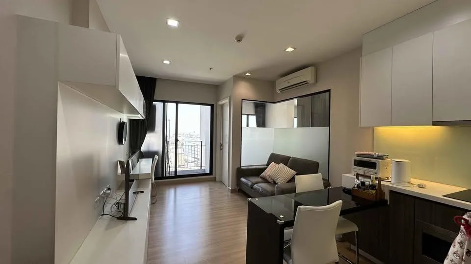 Urbano Absolute Sathon - Taksin — photo 2