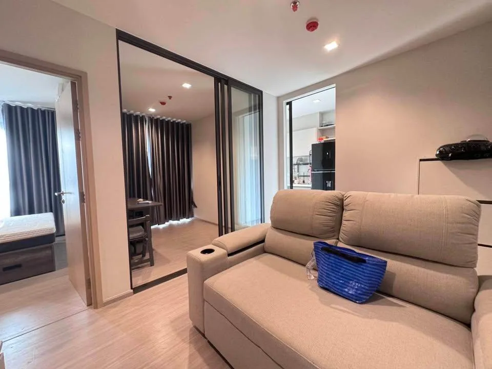 Life Sathorn Sierra — photo 3