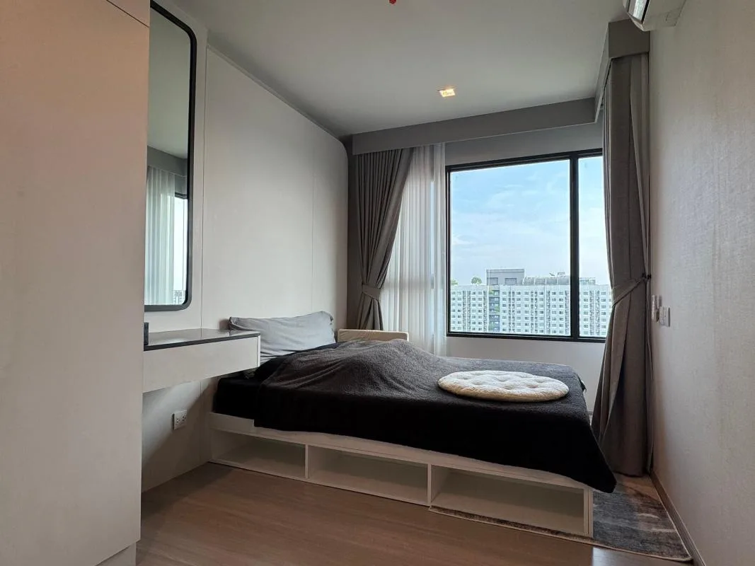 Life Sathorn Sierra — photo 5