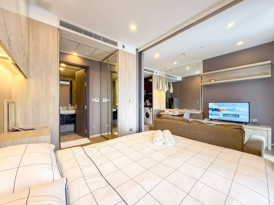 Ashton Asoke — photo 11