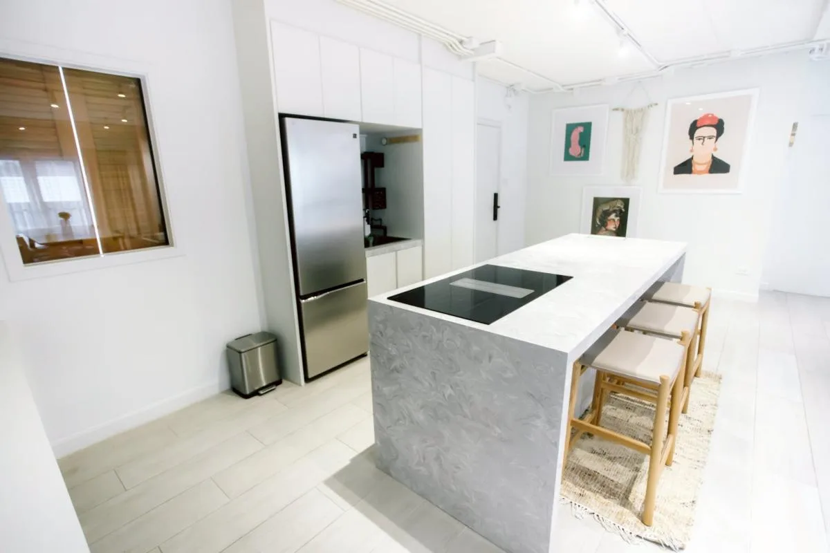 Navin Court — photo 5