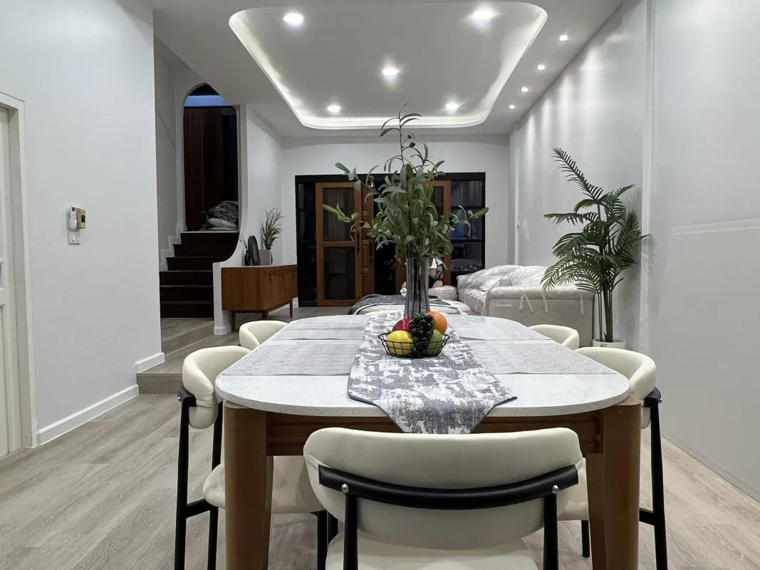 Townhome — photo 3