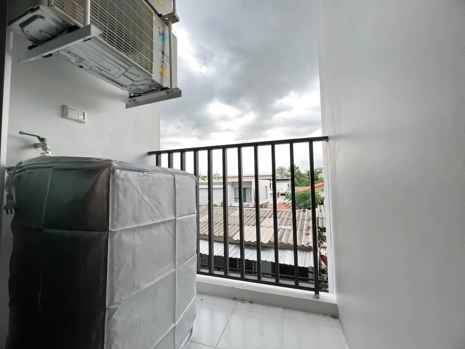 Chewathai Hallmark Ladprao - Chokchai 4 Phase 2 — photo 11