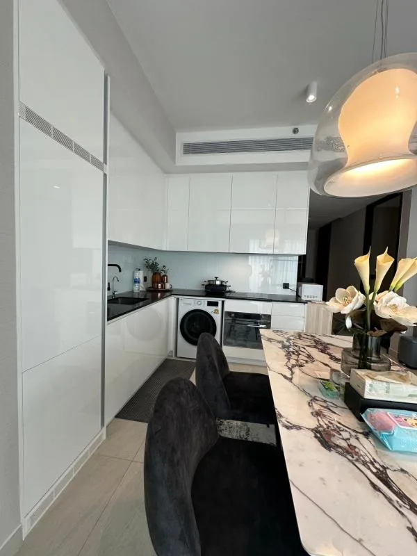 Tait Sathorn 12 — photo 2