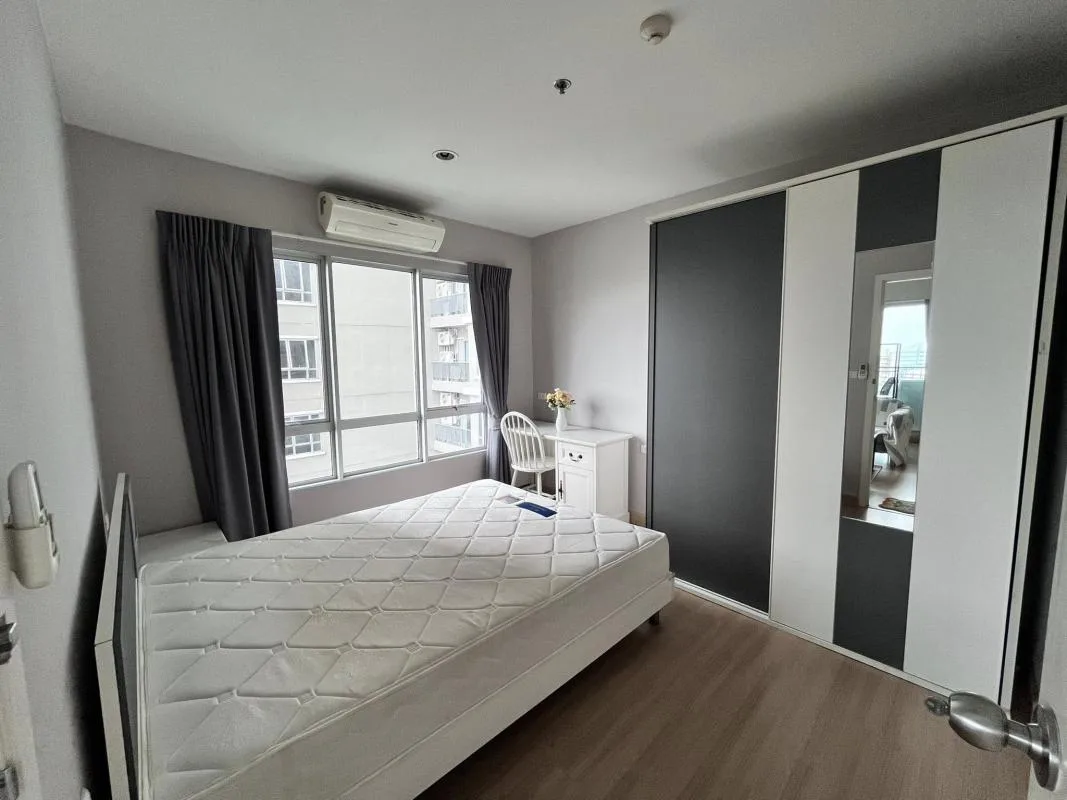 Motif Condo — photo 4