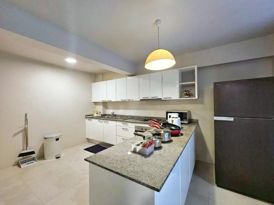 Serpentine Residences — photo 11