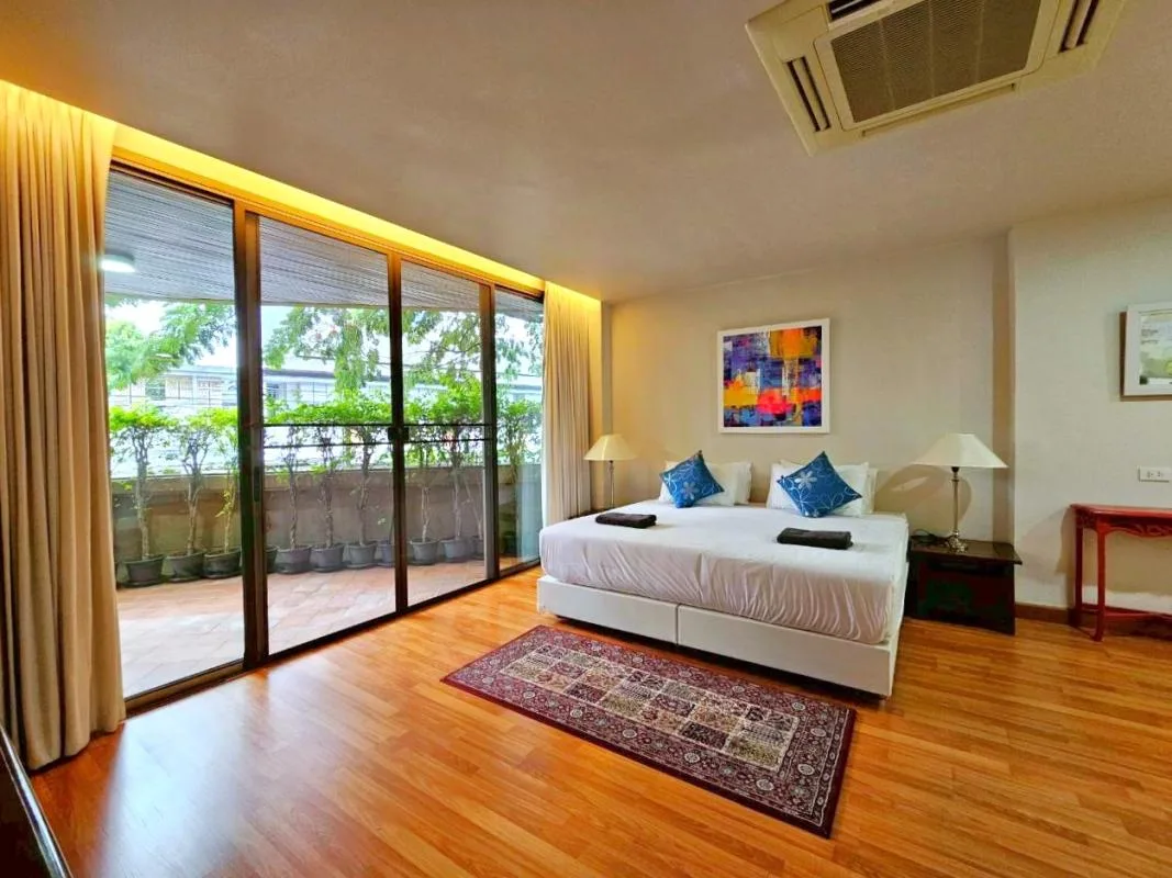 Serpentine Residences — photo 18
