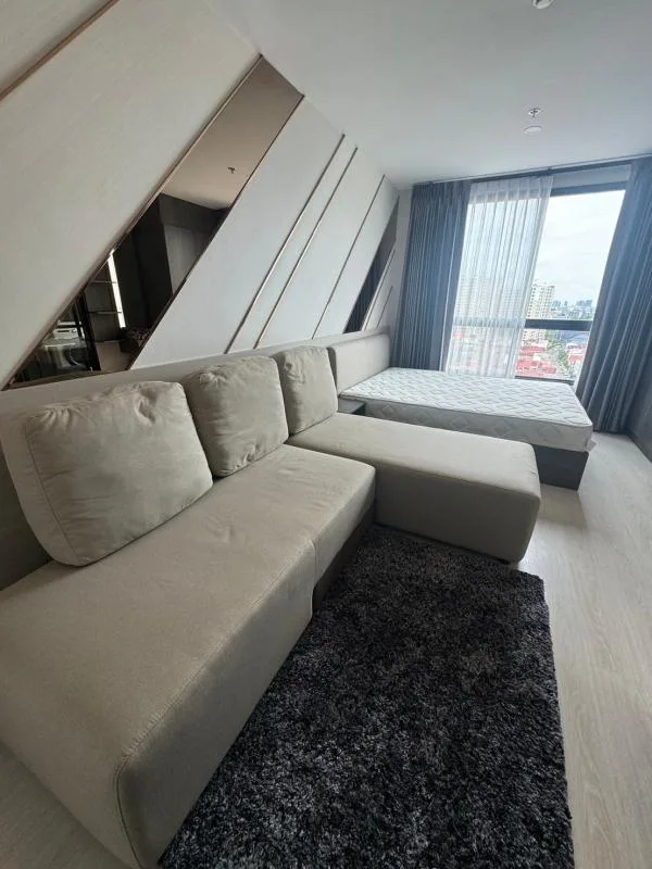 Elio Del Nest Udomsuk — photo 1