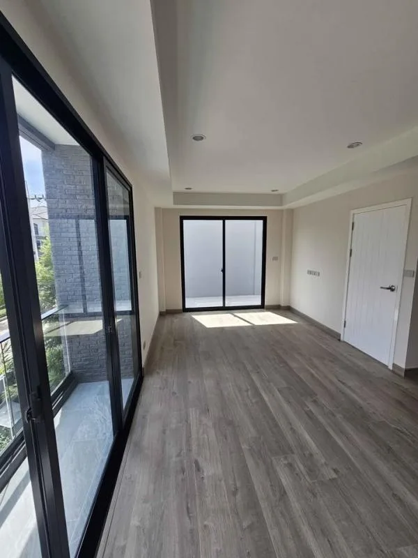 Townhome — photo 7