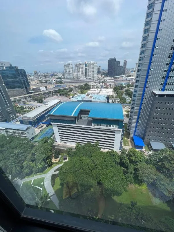 THE LINE Phahonyothin Park — photo 12