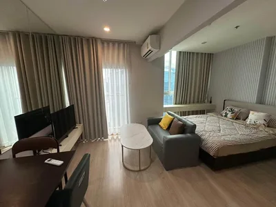 Noble Revolve Ratchada 2
