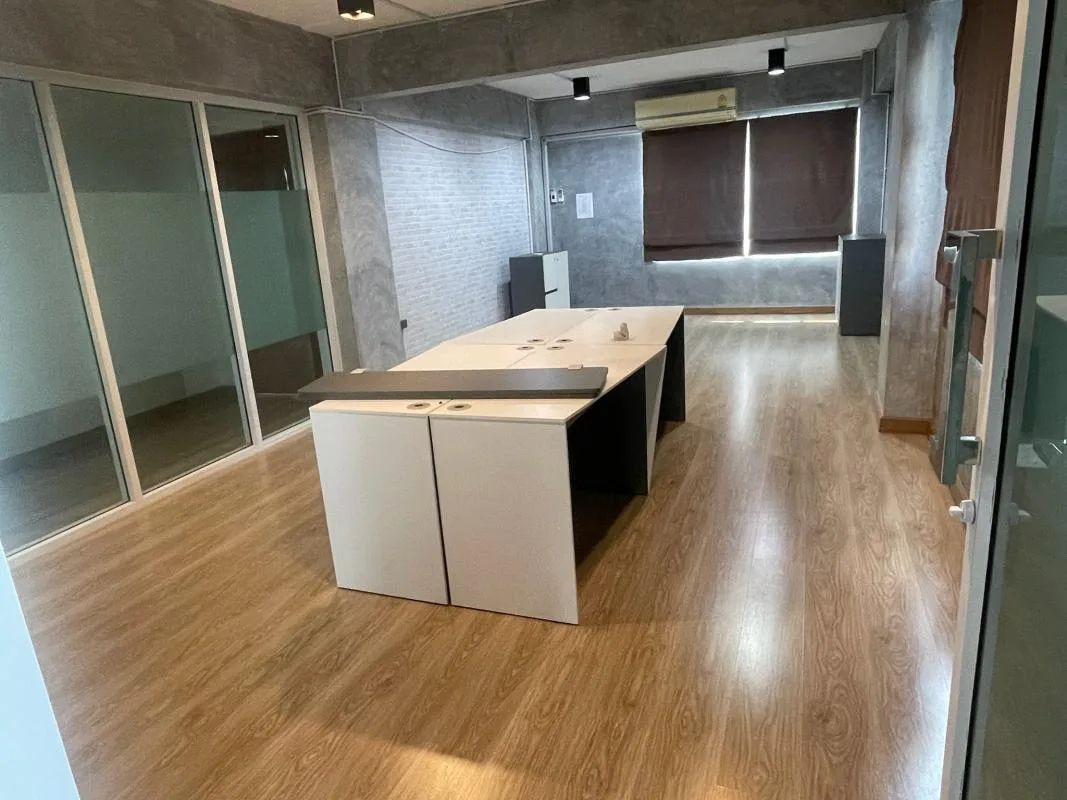 Townhome — photo 3