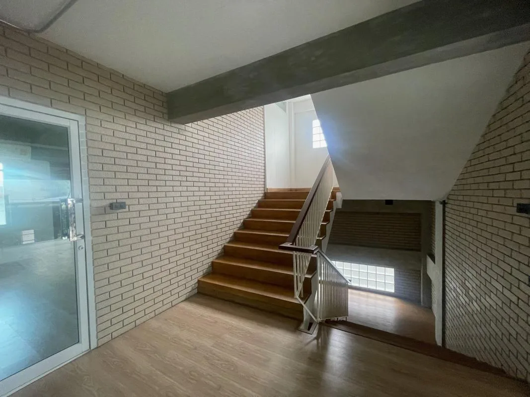 Townhome — photo 9
