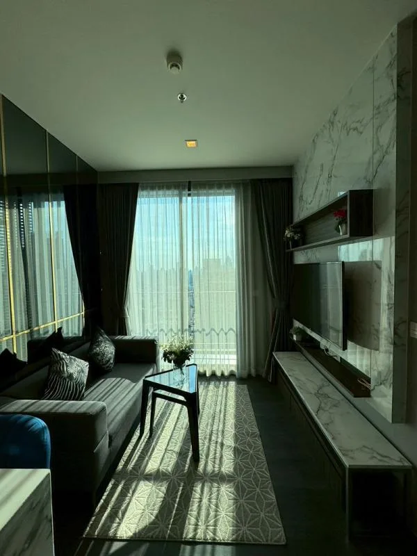 Edge Sukhumvit 23 — photo 2