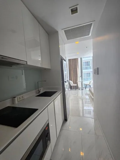 Hyde Sukhumvit 11