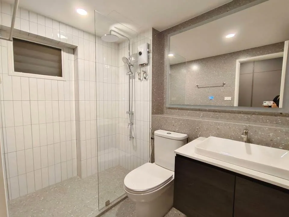 Thonglor Tower — photo 14